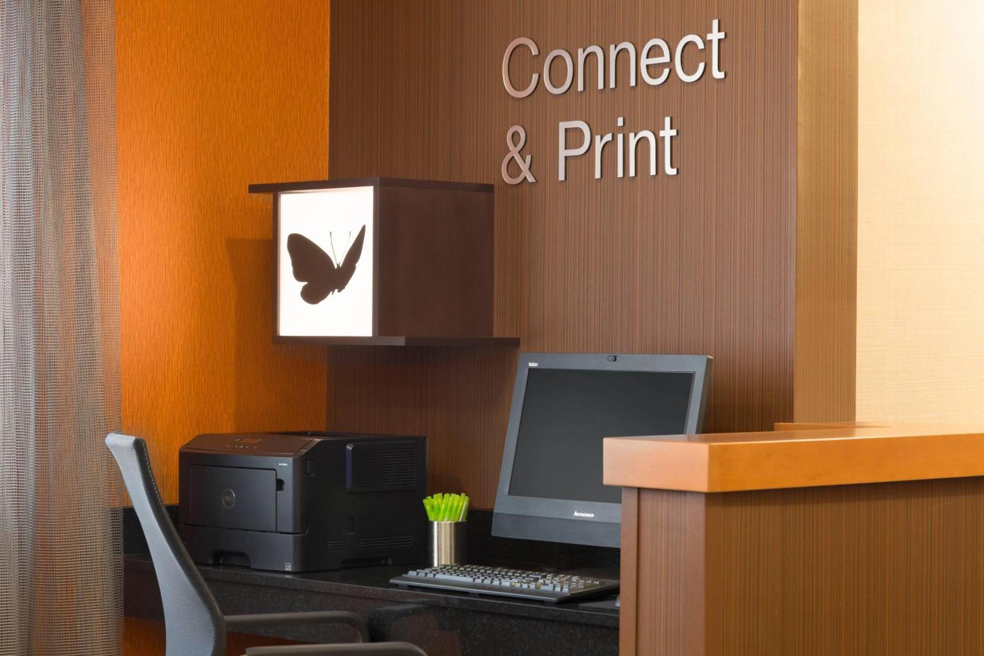 Fairfield Inn & Suites Bismarck South Eksteriør billede